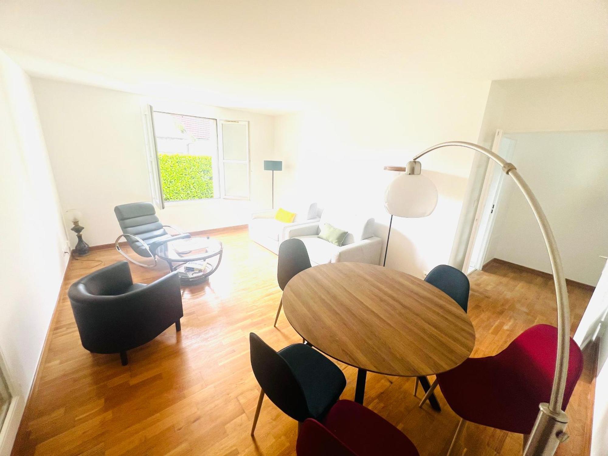 Appartement Standing Avec Jardin, 4 Personnes, Strategiquement Situe Mantes-la-Jolie Exterior foto
