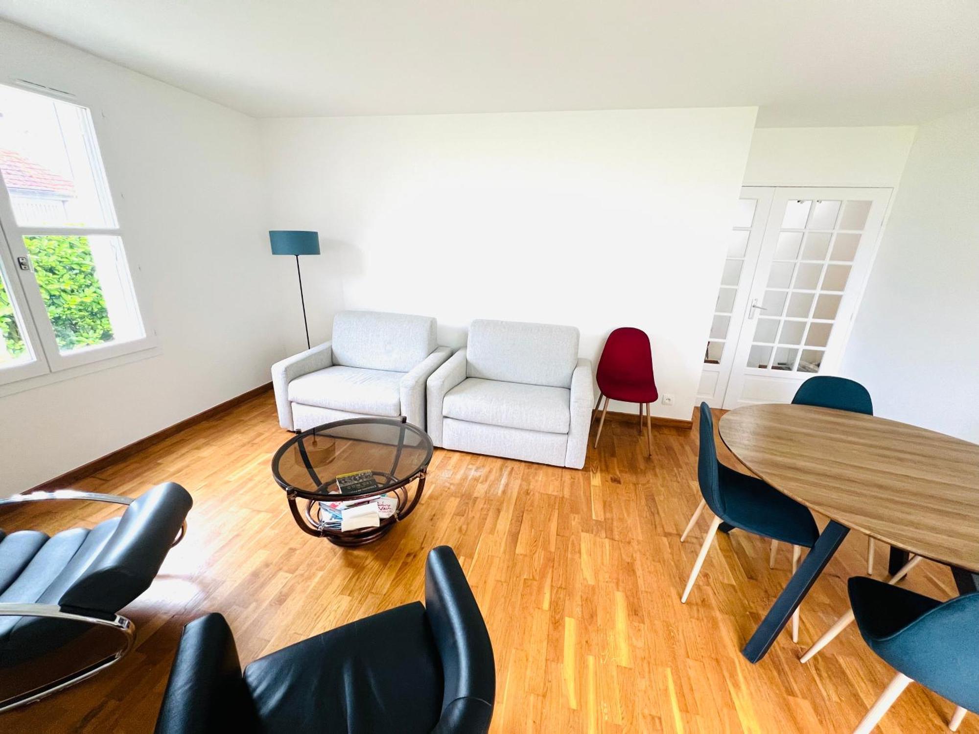 Appartement Standing Avec Jardin, 4 Personnes, Strategiquement Situe Mantes-la-Jolie Exterior foto